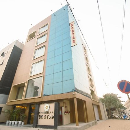 Hotel Dc Star Calcutta Extérieur photo