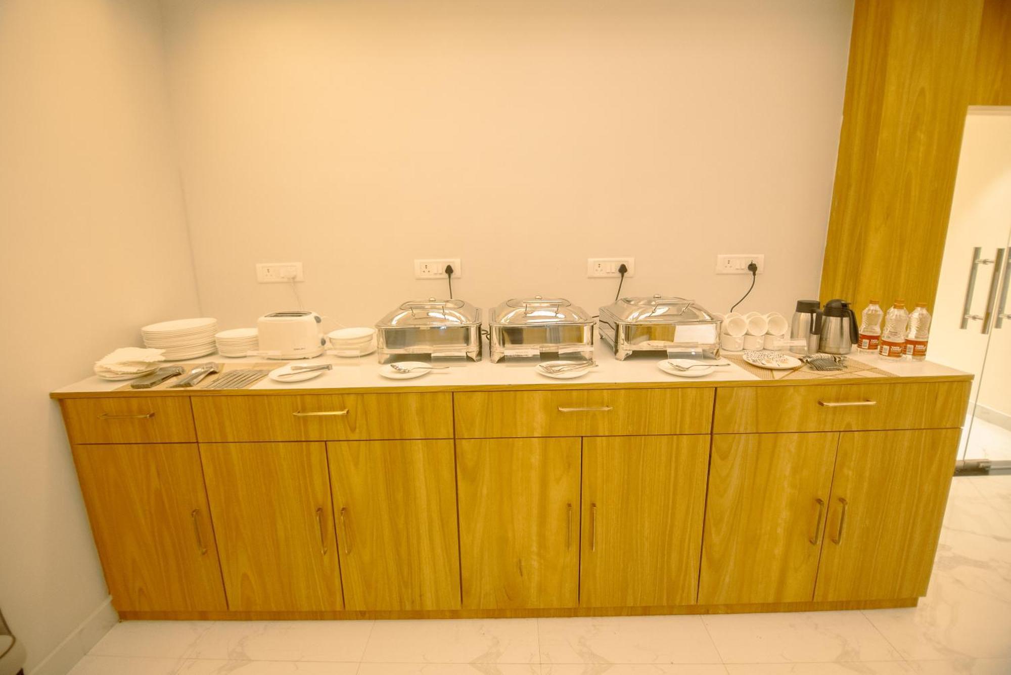 Hotel Dc Star Calcutta Extérieur photo