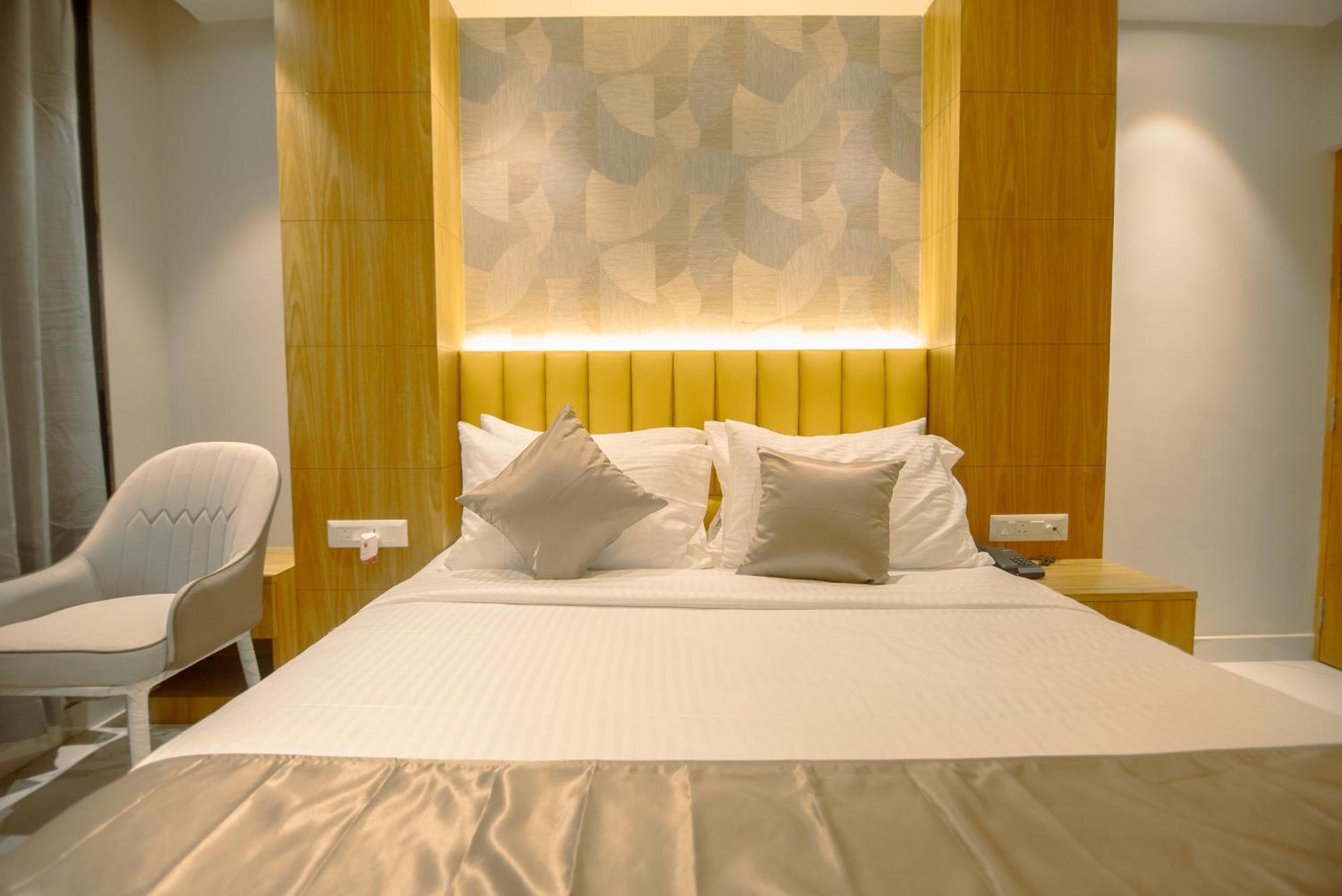 Hotel Dc Star Calcutta Extérieur photo