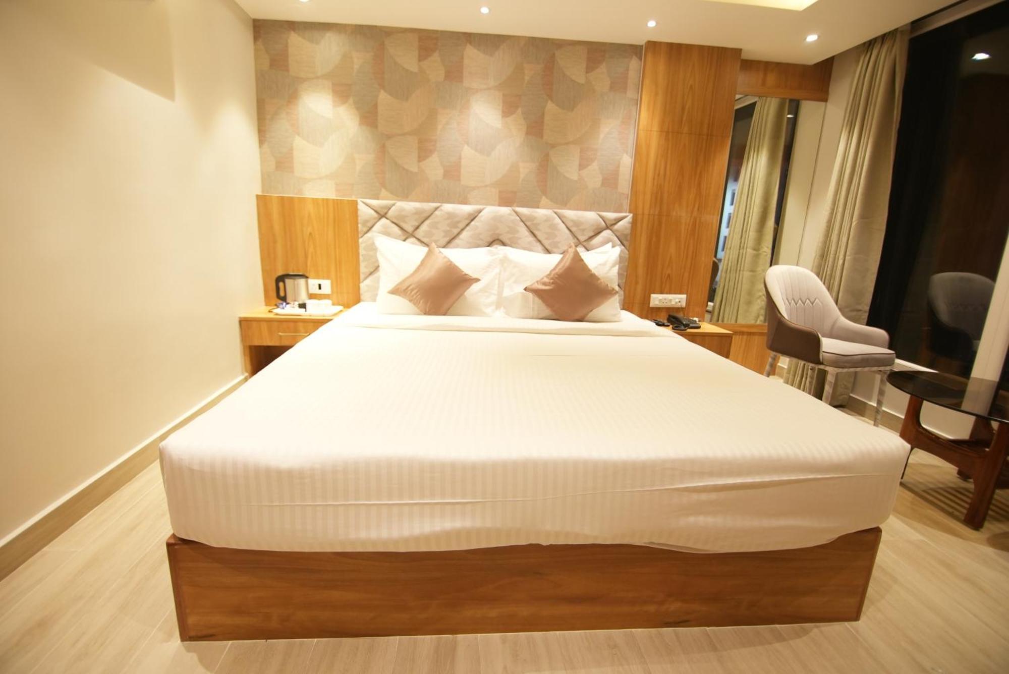 Hotel Dc Star Calcutta Extérieur photo