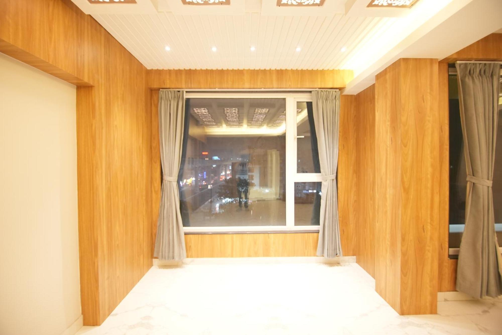 Hotel Dc Star Calcutta Extérieur photo